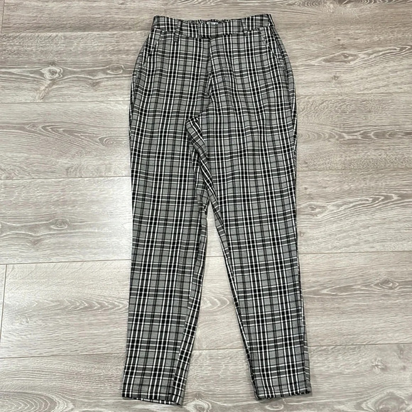 NWOT Hot Topic High Rise Black and White Plaid Pants XS - Picture 11 of 16